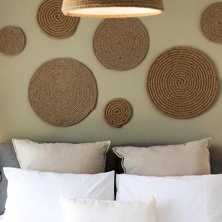 Vathi Bleu Private فيلة *