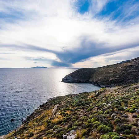 فيلة Vathi Bleu Private